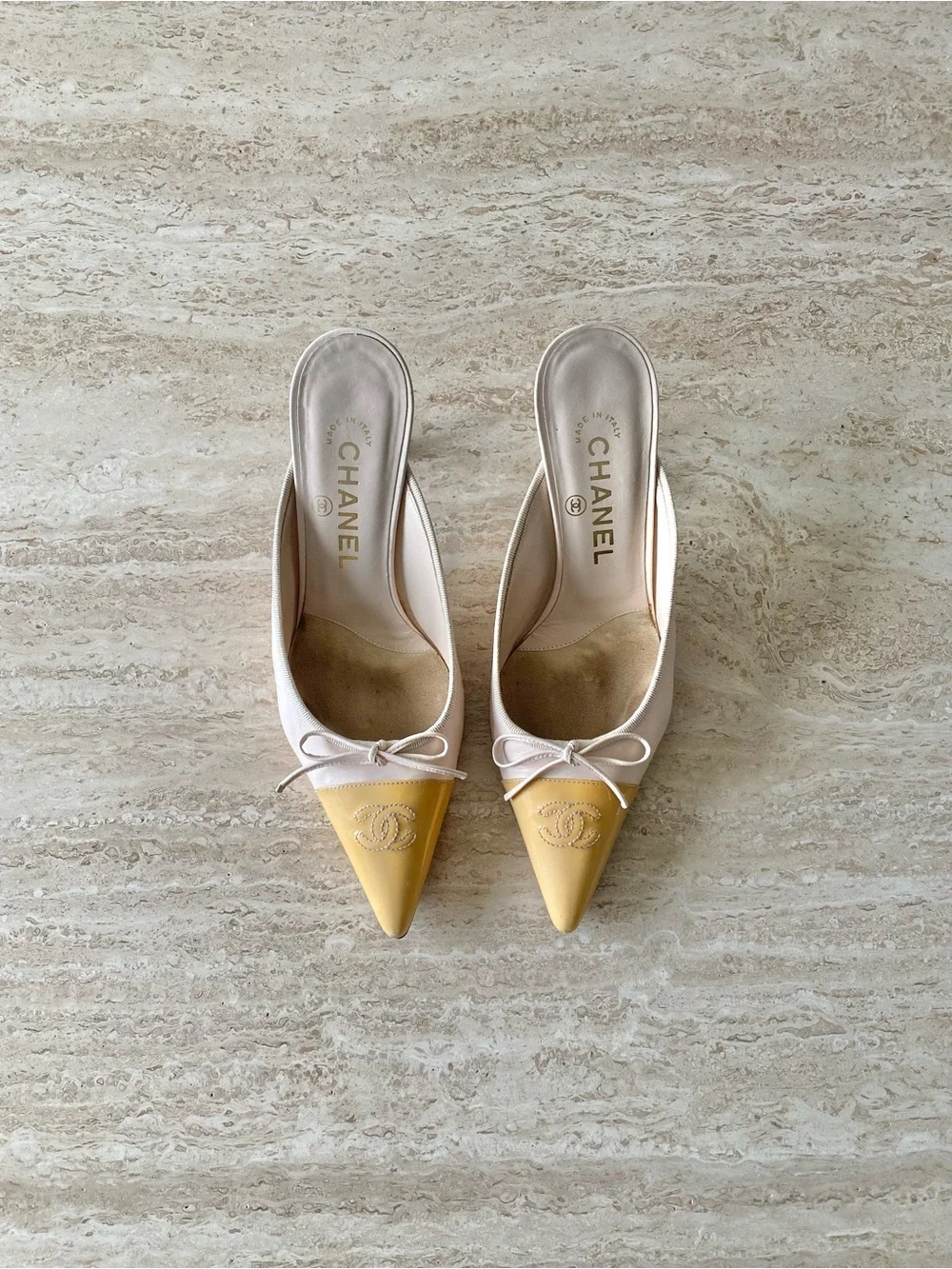 Vintage Chanel CC Bow Cap Toe Mule Heels